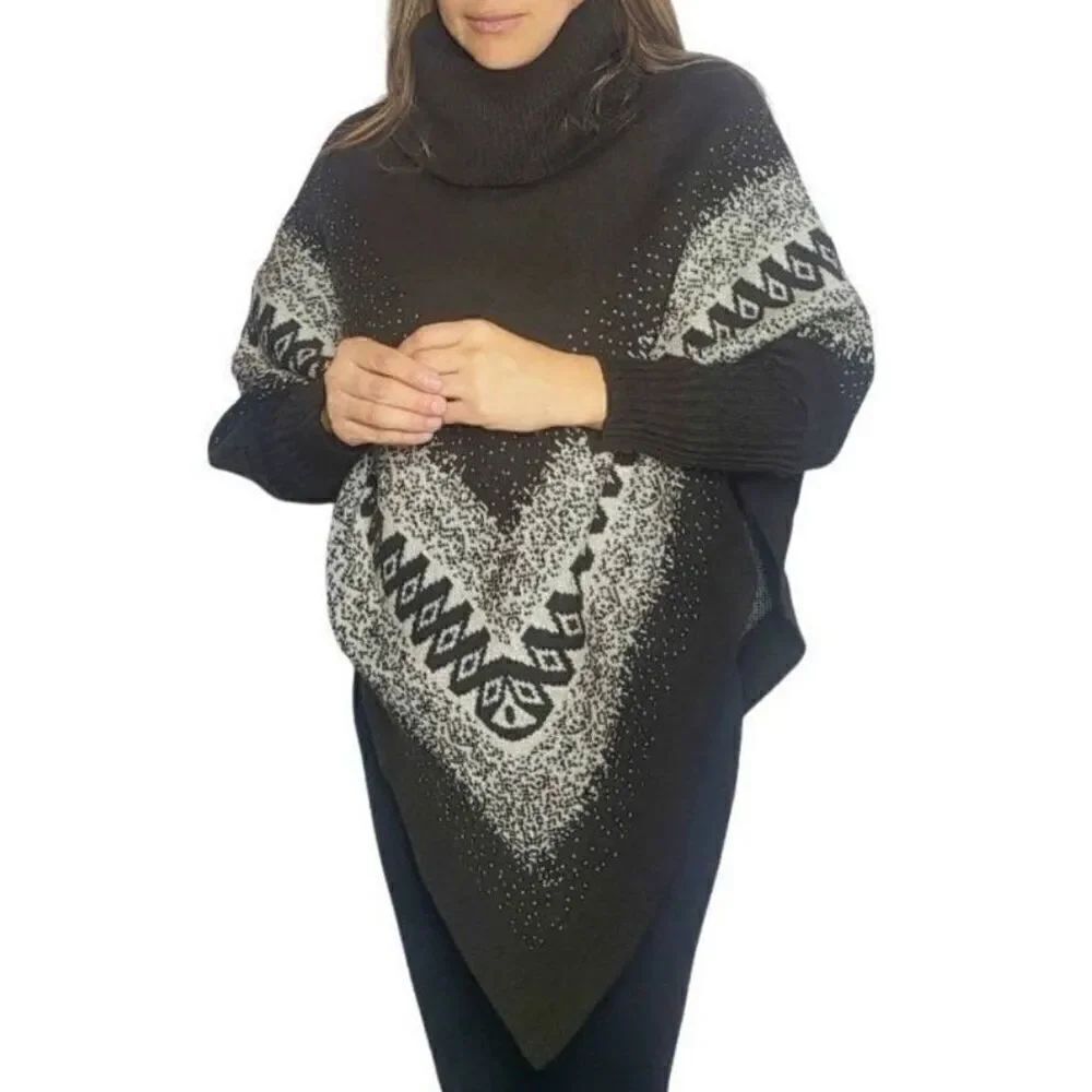 Handmade, handcrafted soft will Pancho with sleeves size medium